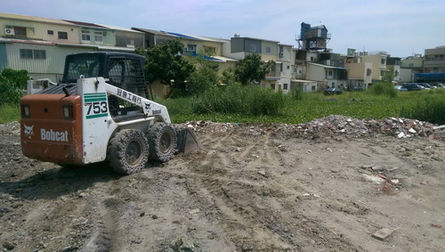 高雄市湖內區整地,高雄市湖內區小山貓整地