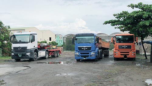 台南市南化區卡車,砂石車