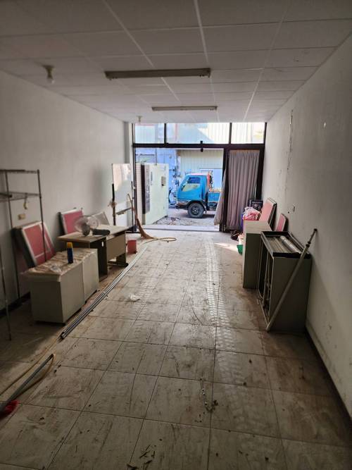 台南北區怪手-屋內電梯洞開挖