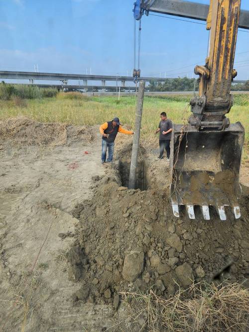 台南歸仁區怪手