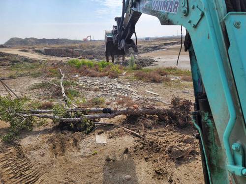 台南七股區怪手