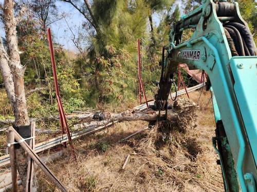 台南七股區怪手