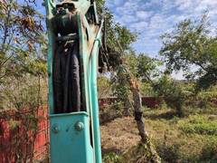 台南七股挖土機