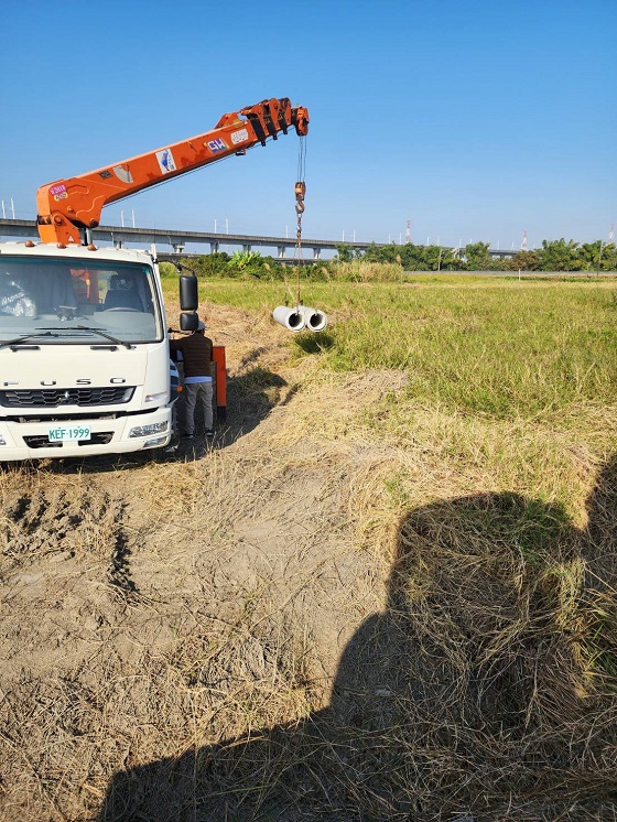 台南歸仁區怪手