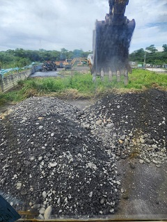 台南山上區挖土機-場內作業